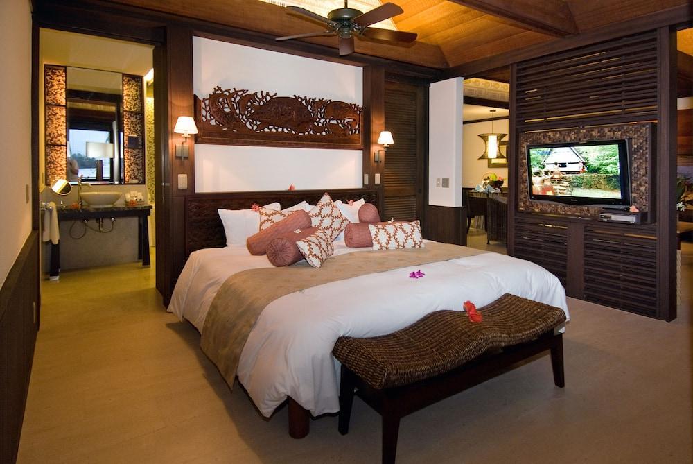 Palau Pacific Resort & The Pristine Villas And Bungalows Koror Exteriör bild
