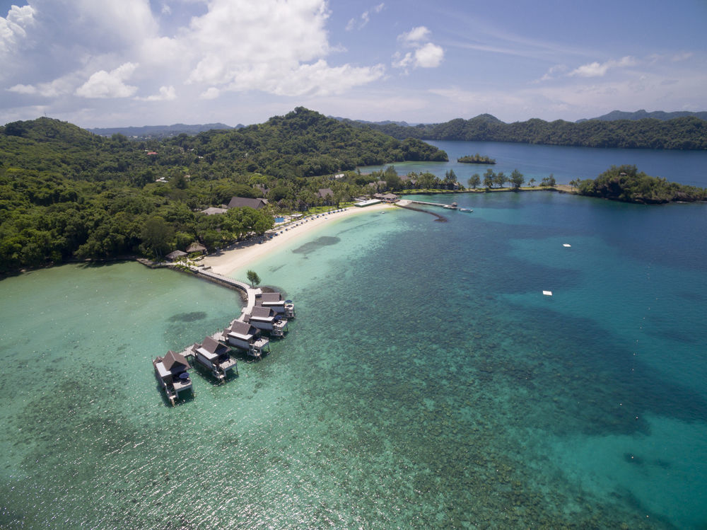 Palau Pacific Resort & The Pristine Villas And Bungalows Koror Exteriör bild