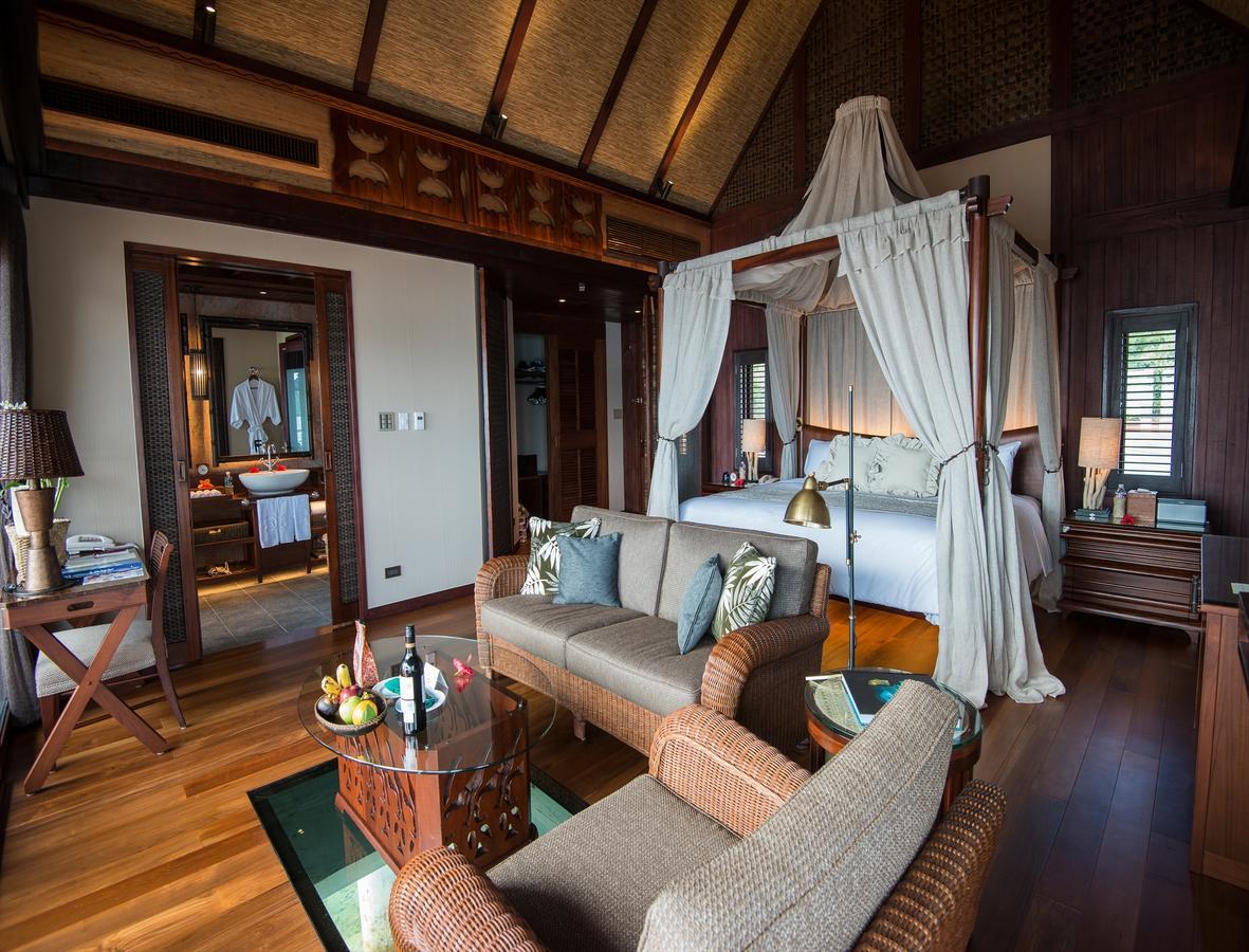 Palau Pacific Resort & The Pristine Villas And Bungalows Koror Exteriör bild