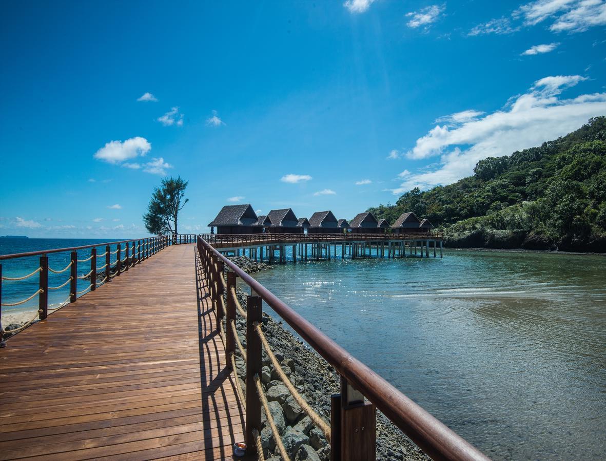 Palau Pacific Resort & The Pristine Villas And Bungalows Koror Exteriör bild