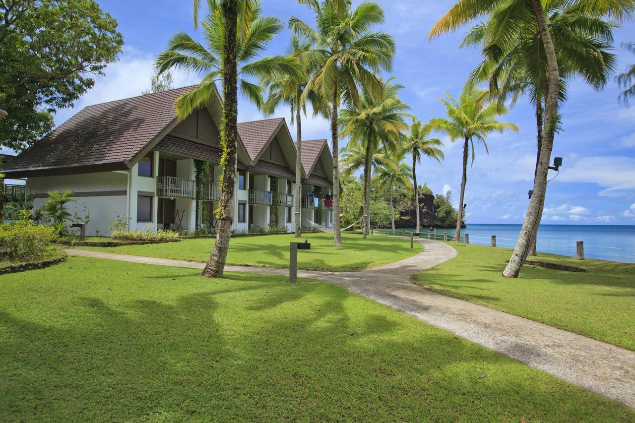 Palau Pacific Resort & The Pristine Villas And Bungalows Koror Exteriör bild